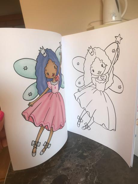 Veľká kniha s nálepkami a omaľovánkami, 