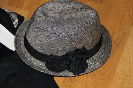 Krásny klasický baloňáčik, h&m,110