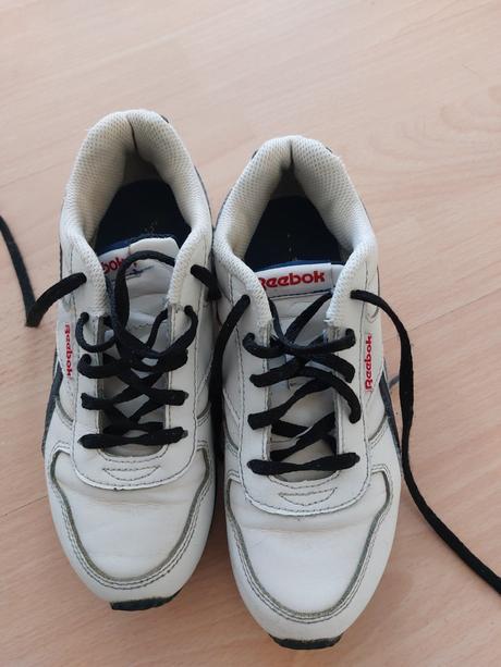 Tenisky, reebok,32