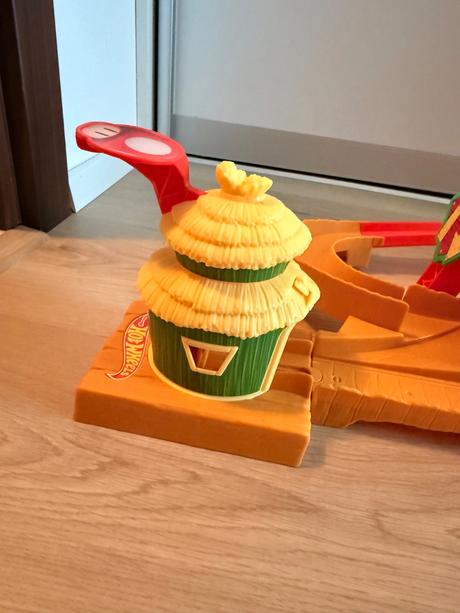Super mario draha hot wheels,