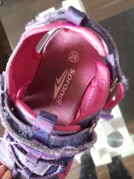 Sandále, sprandi,28