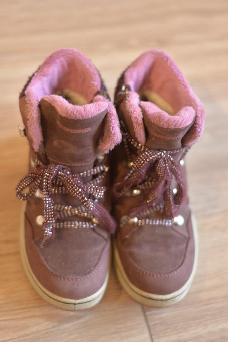 Vyteplené topánky baťa, baťa,35