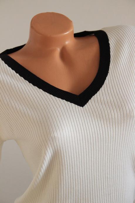 Elegantný bielo čierny top, s/m, s