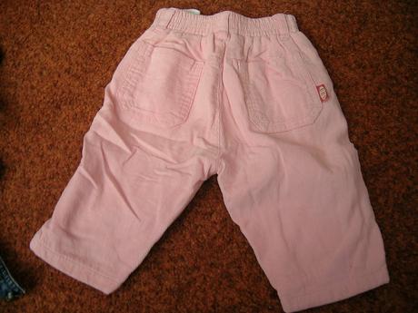 Mensestrove nohavice, 56