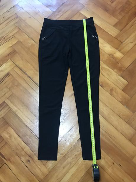 Čierne elastické nohavice / legíny, l