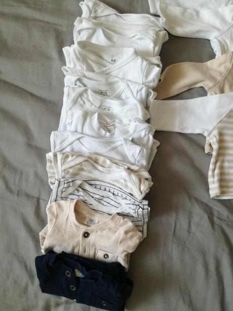 Body11ks,tričká 8 ks,set 0-3mes super stav, 50–62