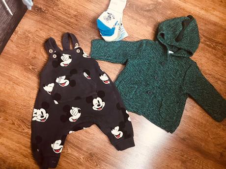 Veľ. 62 zn. h&m nádherné mickey trakáčiky, h&m,62