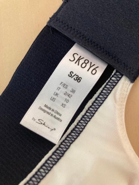 Sportova podprsenka, skiny,s