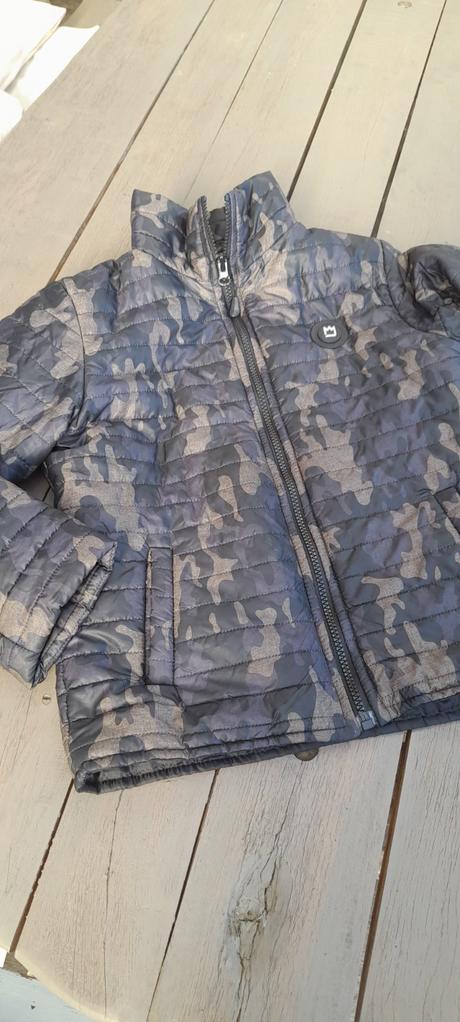 Maskáčová bunda, 140