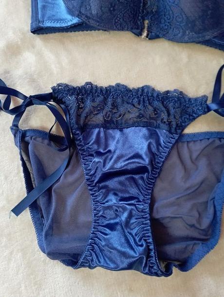 Podprsenka + nohavičky, 75a