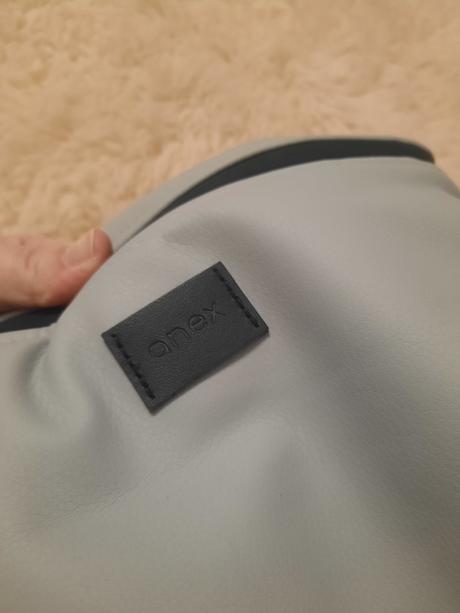 Ruksak alebo crossbody taska, 