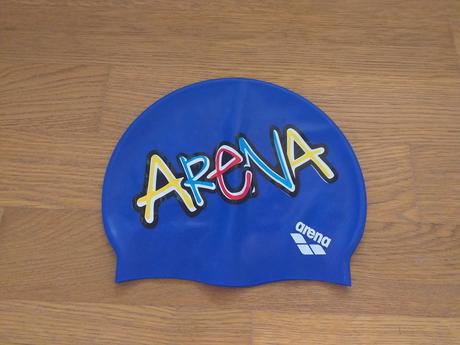 Čiapka na plávanie arena po jednom dieťati,