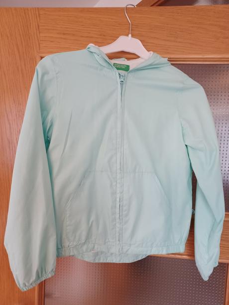 Vetrovka benetton, takmer nenosená, benetton,158
