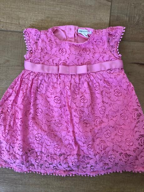 Cipkovane saty babaluno, 68