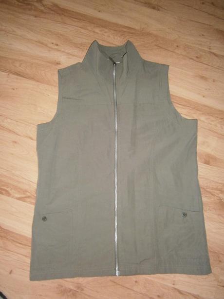 Vesta 40/42, amisu,l