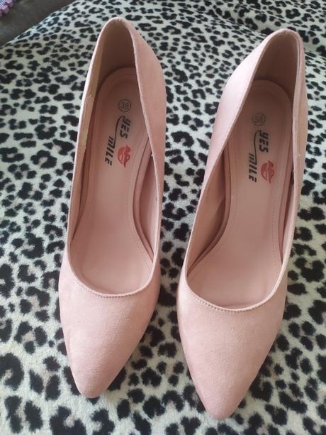 Ružové semišové lodičky, 38