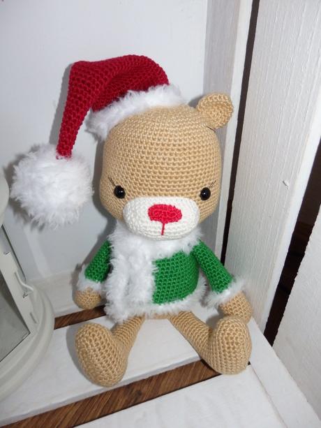 Hackovany vianocny macko, 