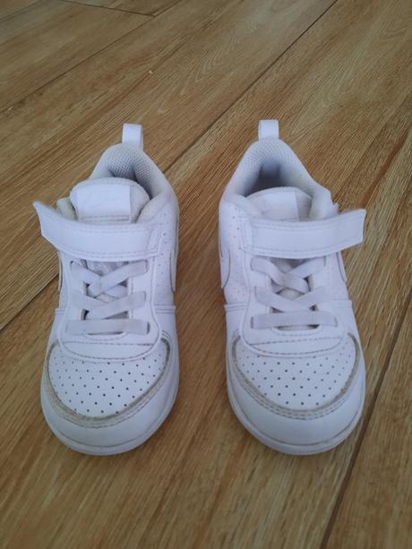 Predám detské tenisky zn.nike, nike,25
