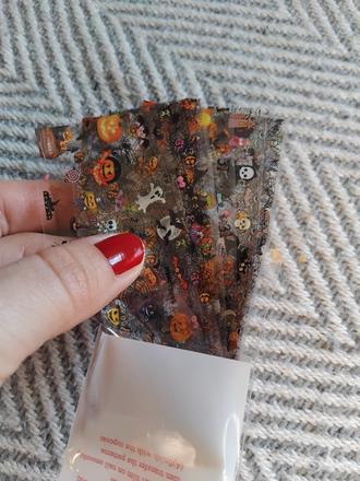 Nalepky na gelove nechty,