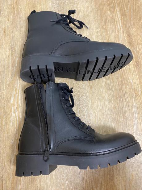 Kožené topánky calvin klein 40/41, 40