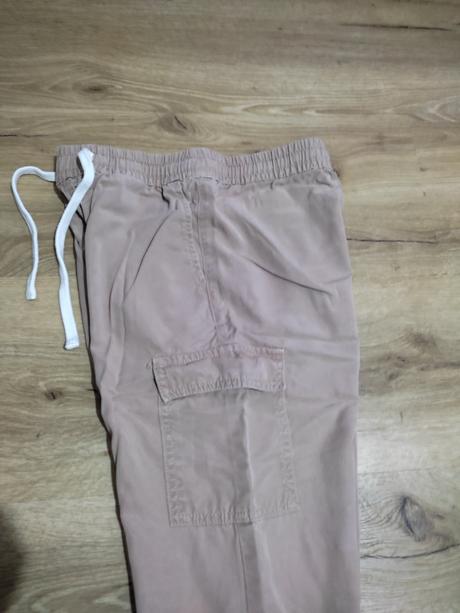 Nohavice, c&a,34