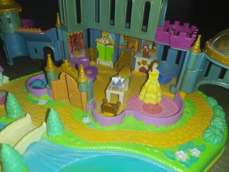 Polly pocket beauty and the beast magical castle,