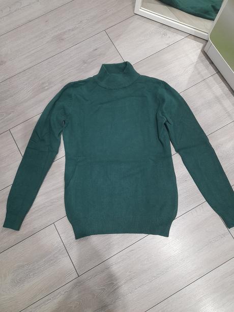 Sveter,rolák, s