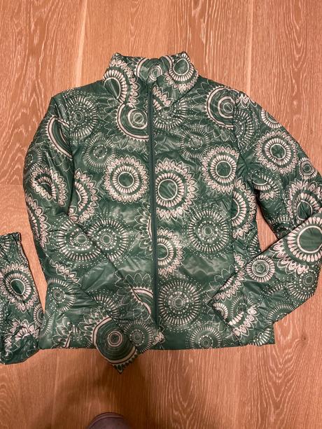 Prechodná prešívaná bunda, desigual,40