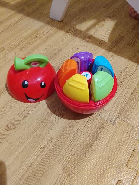 Detské hračky zo zvukom, 