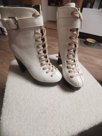 Topánky biele, 37