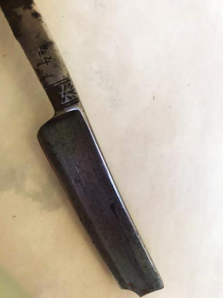 Starožitná britva, 