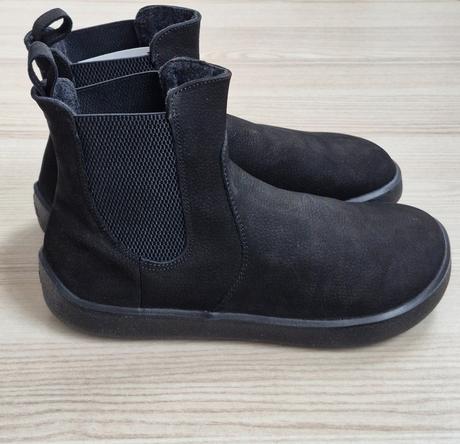 Entice neo - matt black 38, be lenka,38