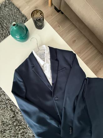 Chlapčenský oblek, 170