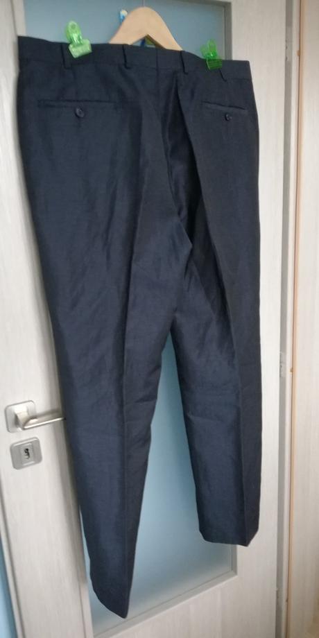 Oblek marks & spencer, 56