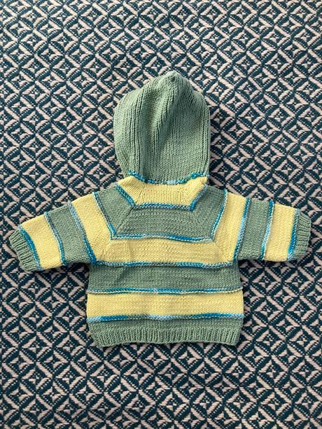 Ručne štrikovaný svetrík, 56
