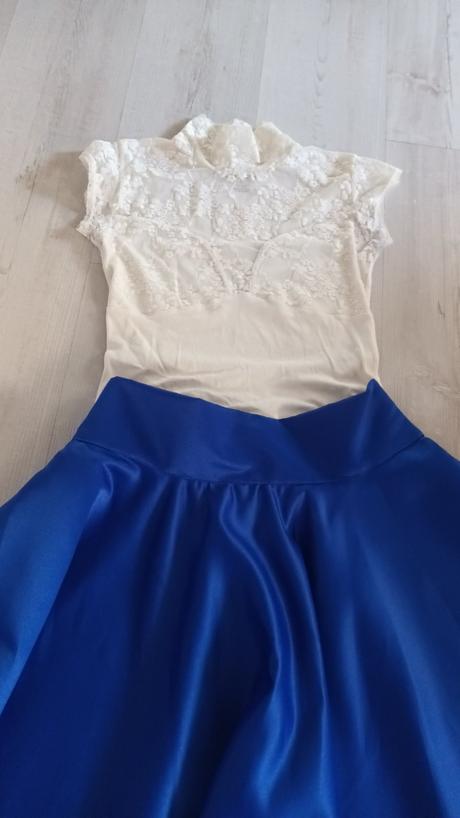 Spoločenská sukňa , biele body, l