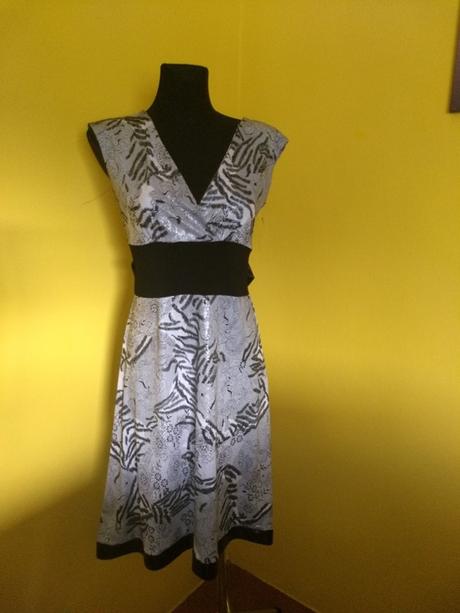 Šaty a sukne - rôzne, l / m / s