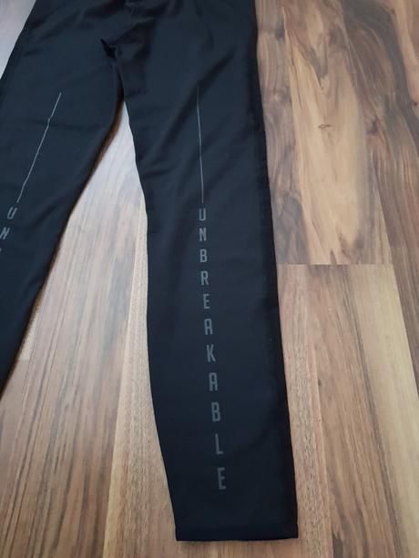Sportove nohavice / leginy, bershka,s