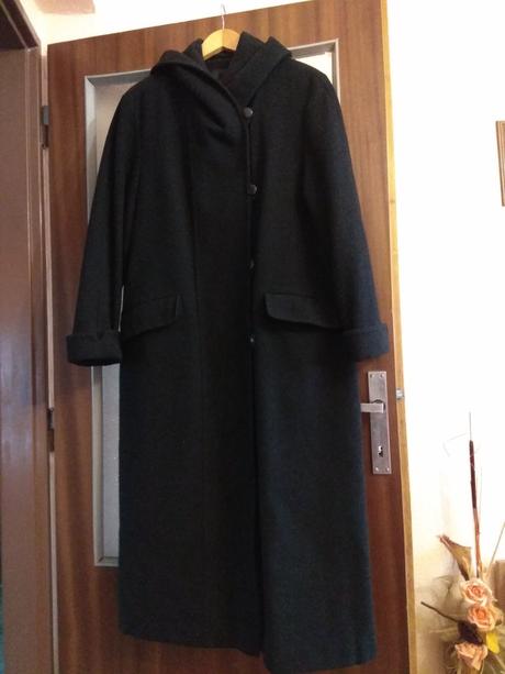 Dámsky kabát čierny, 44