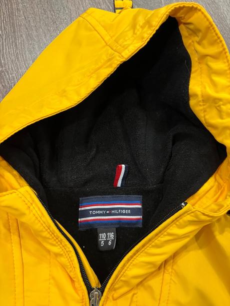 Tommy hilfiger štýlova detska vetrovka 5-6 rokov, tommy hilfiger,110