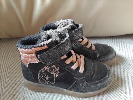 Jednorozčove svietiace topanky, h&m,27