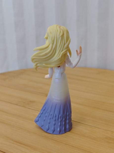 Zberateľská retro elsa frozen 2 hasbro kód e8687,