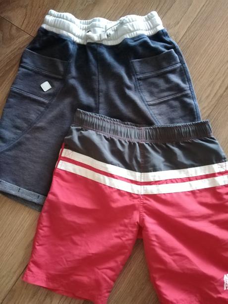 2 x kratke nohavice, 158
