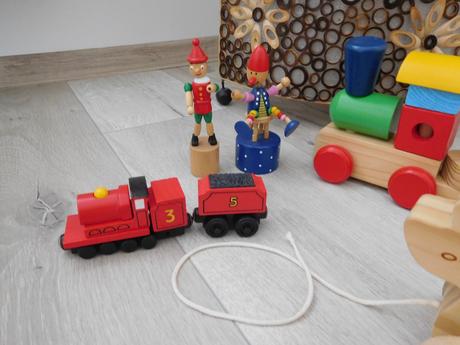 Drevené hračky pre dieťatko, 