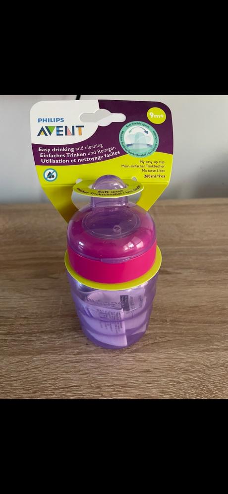 Pohár so sosákom avent, avent