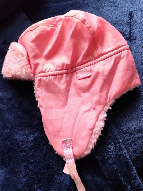 Zimná ciapka, lazy town,110