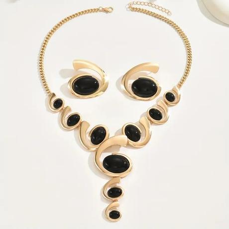 Súprava retiazka a náušnice, 