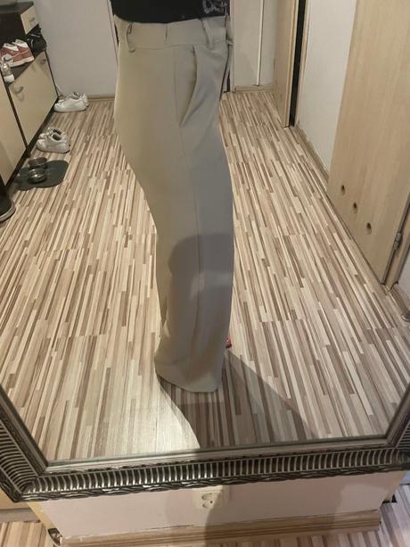 Krémové nohavice, s