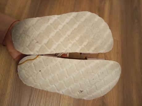 Sandale v 28, cupcake,28