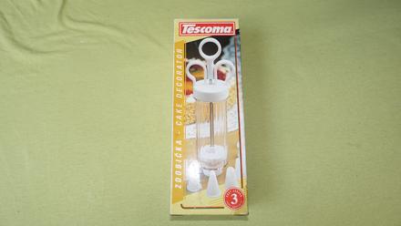 Nova zdobicka tescoma,